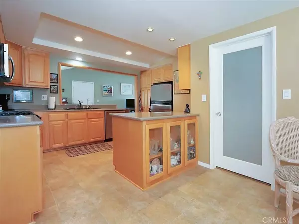 Rancho Palos Verdes, CA 90275,27056 Shorewood Road