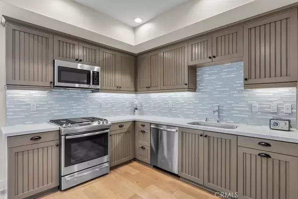Rolling Hills Estates, CA 90274,627 Deep Valley Drive #114