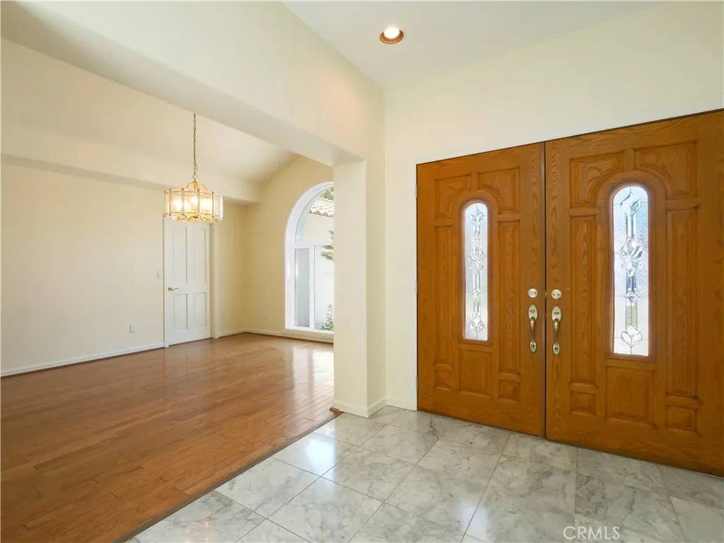 Rancho Palos Verdes, CA 90275,3 Via La Rocca