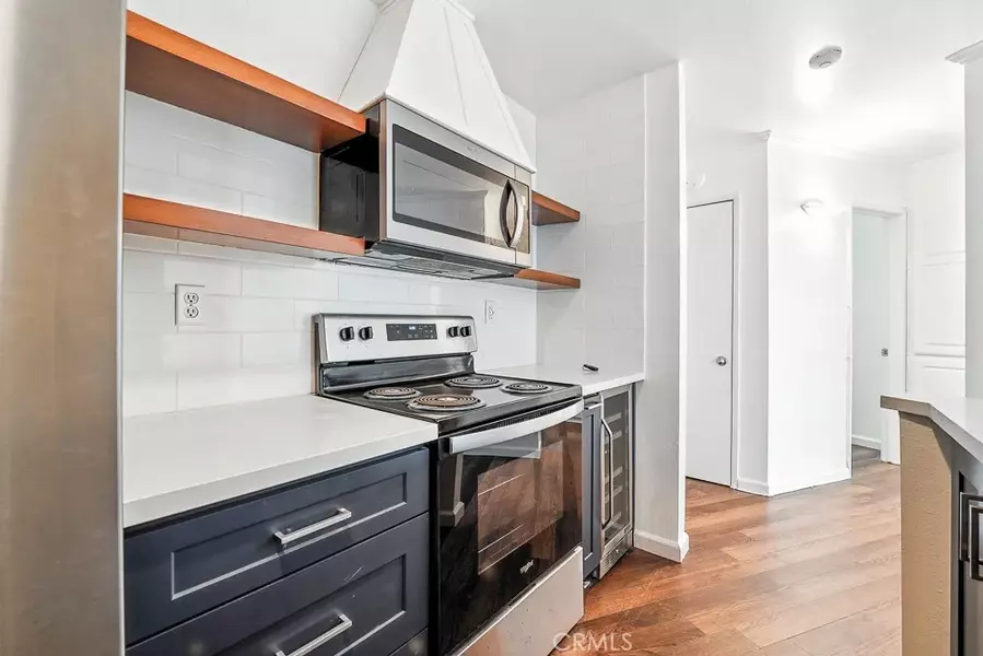 640 The Village #104, Redondo Beach, CA 90277