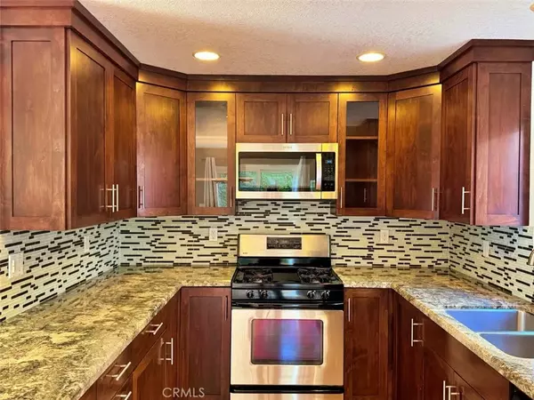 Redondo Beach, CA 90278,1802 Vanderbilt Lane #A