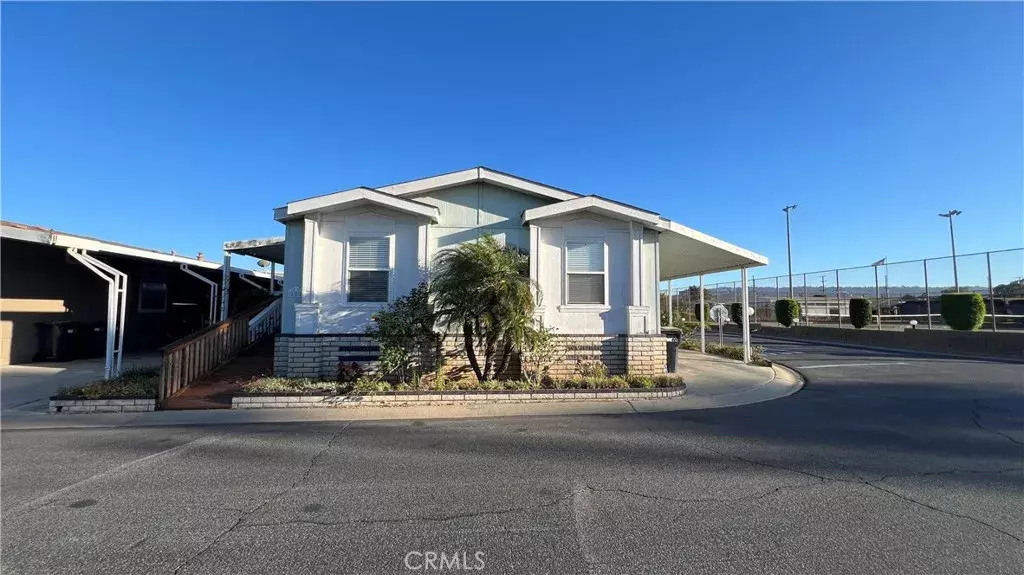 Harbor City, CA 90710,1065 Lomita #455
