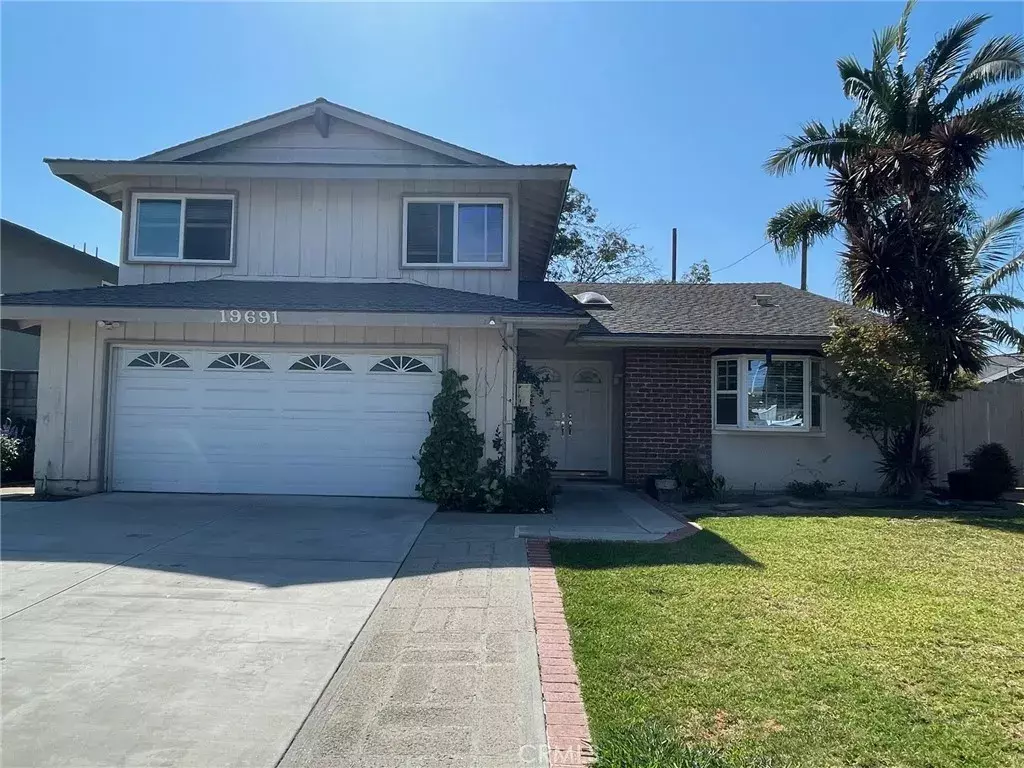 Huntington Beach, CA 92646,19691 Canberra Lane