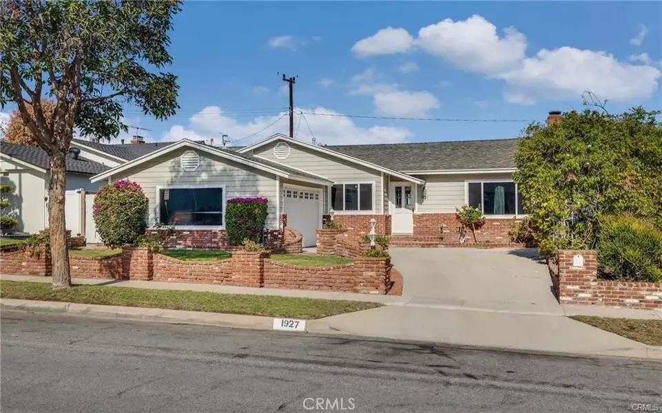 1927 241st Street, Lomita, CA 90717