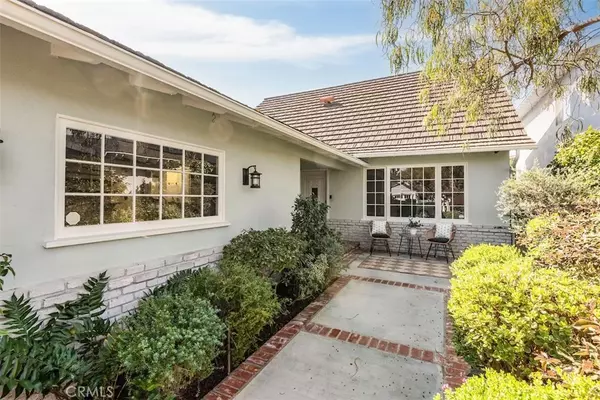 Manhattan Beach, CA 90266,3601 Elm Ave.