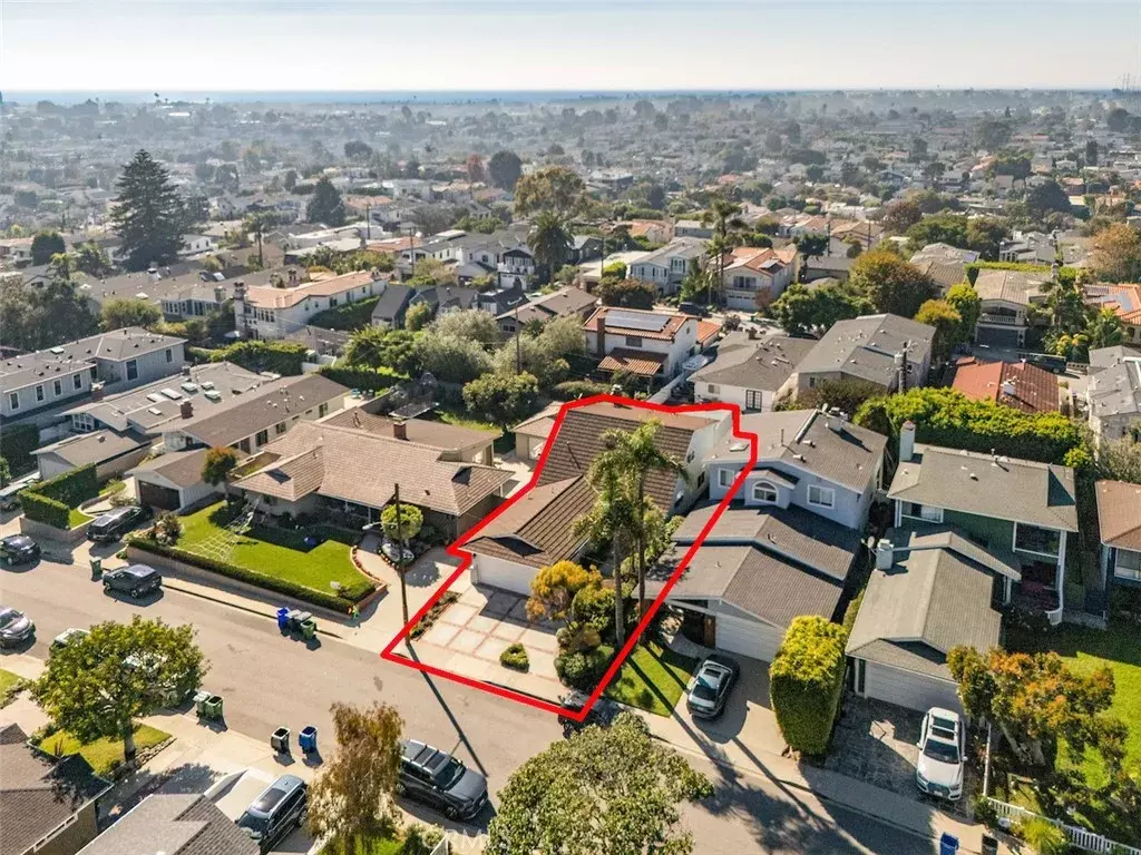 Manhattan Beach, CA 90266,3601 Elm Ave.