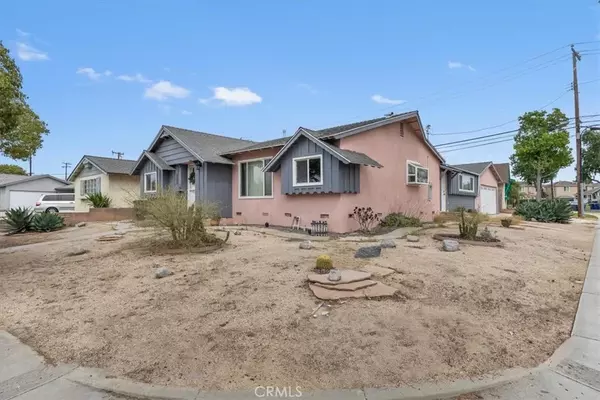 La Mirada, CA 90638,15560 Jacana Drive