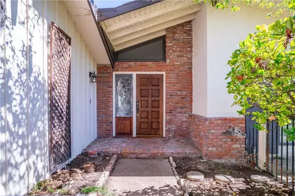 5118 Willow Wood Road, Rolling Hills Estates, CA 90274