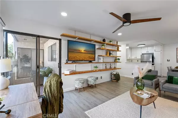 4110 Elm Avenue #205, Long Beach, CA 90807