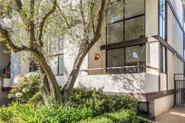 5987 Peacock Ridge Rd #122, Rancho Palos Verdes, CA 90275