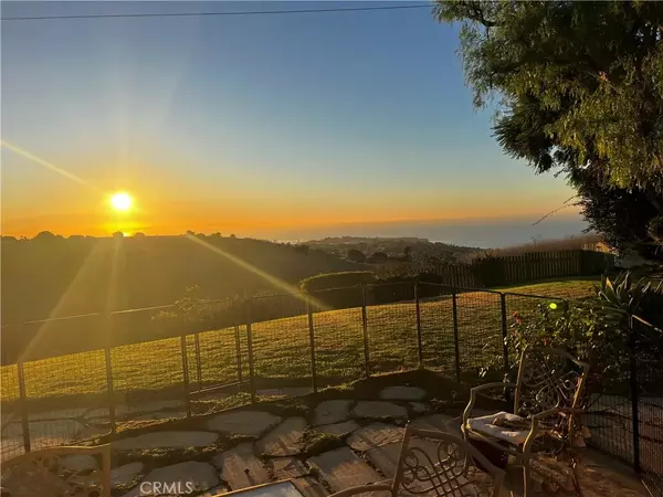 Rancho Palos Verdes, CA 90275,30742 Tarapaca