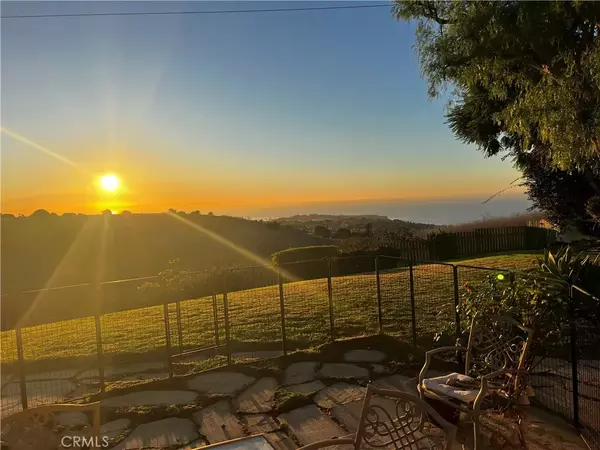 Rancho Palos Verdes, CA 90275,30742 Tarapaca