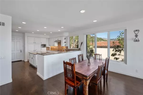 Rancho Palos Verdes, CA 90275,37 Tramonto Drive