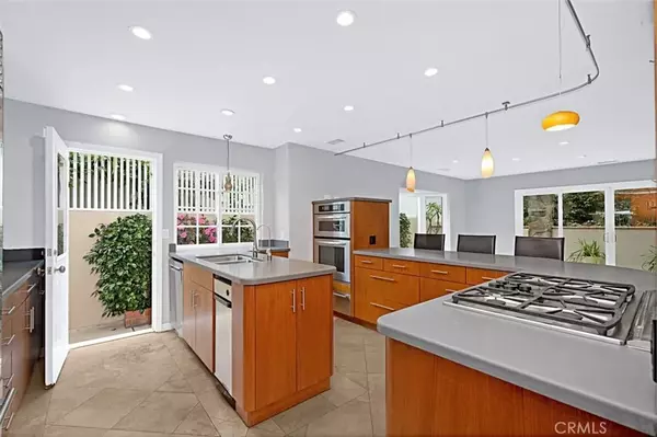 Torrance, CA 90503,19331 Tomlee Avenue