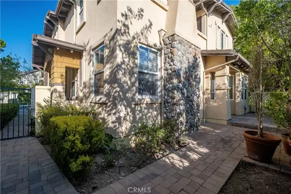 Rolling Hills Estates, CA 90274,34 Pepper Tree