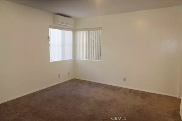 San Pedro, CA 90731,735 W 10th Street #4