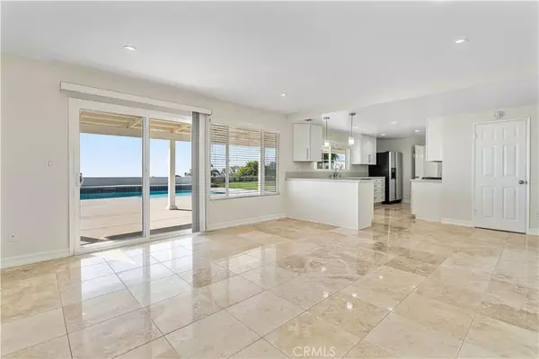 Rancho Palos Verdes, CA 90275,30127 Via Borica