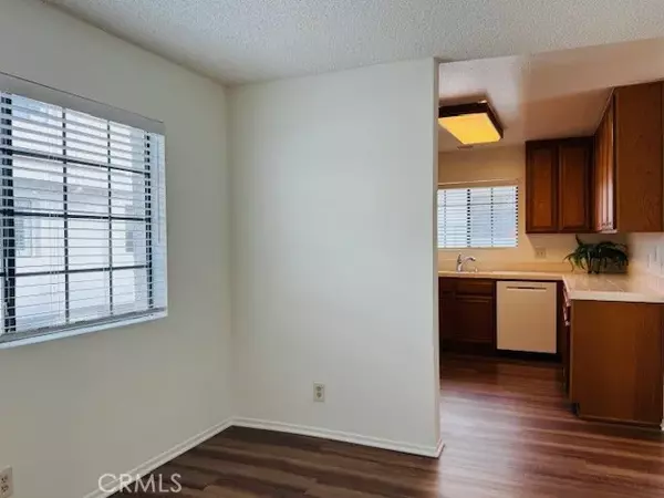 Torrance, CA 90503,2931 Plaza Del Amo #37