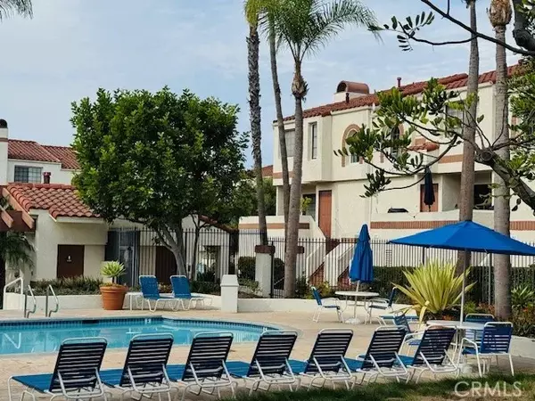 Torrance, CA 90503,2931 Plaza Del Amo #37