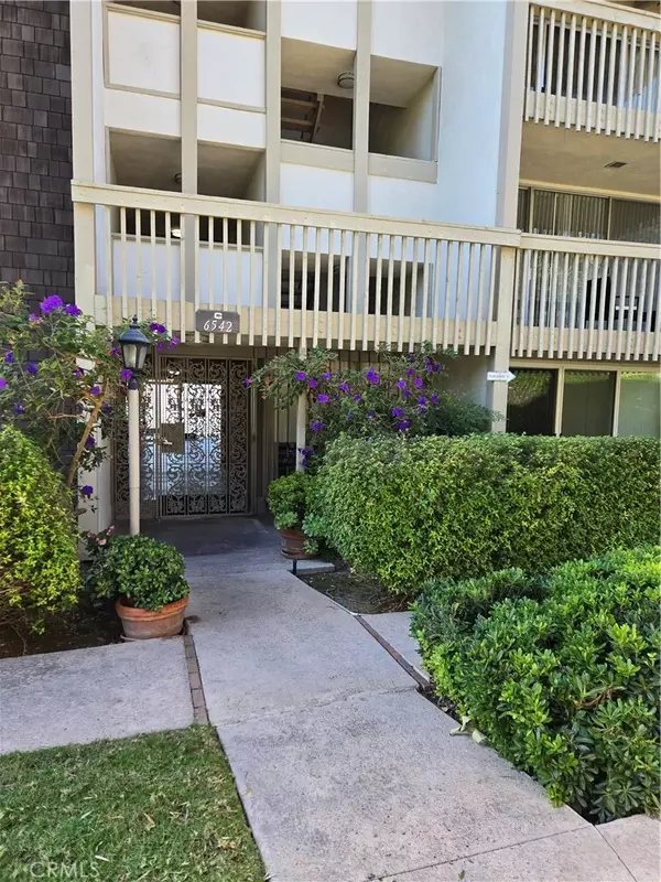 Rancho Palos Verdes, CA 90275,6542 Ocean Crest Drive #C211