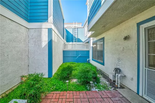 Diamond Bar, CA 91765,24121 High Knob #C