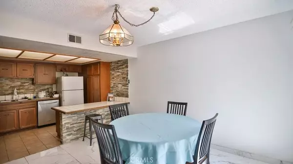 Huntington Beach, CA 92648,20926 Sailmaker Circle