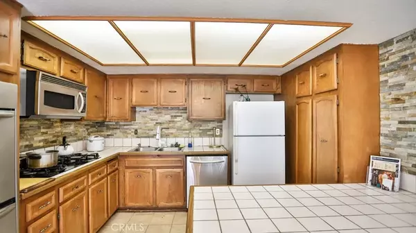 Huntington Beach, CA 92648,20926 Sailmaker Circle