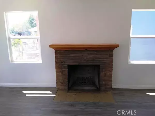 North Hollywood, CA 91605,7327 Farmdale Avenue