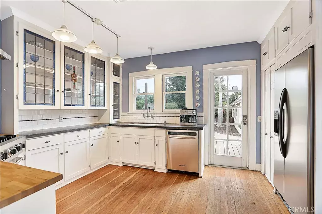 Pasadena, CA 91104,1638 N Garfield Avenue