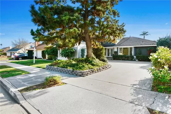 Placentia, CA 92870,450 Hillcrest Avenue