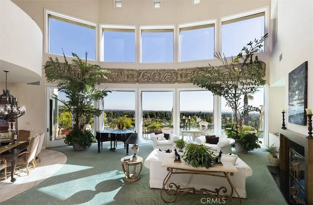 North Tustin, CA 92705,2261 Liane Lane