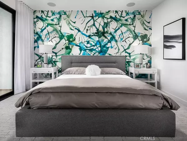 Palm Springs, CA 92264,858 Bel Air Drive