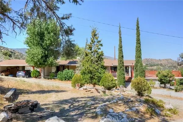 Pinon Hills, CA 92372,7356 Twin Pines Road