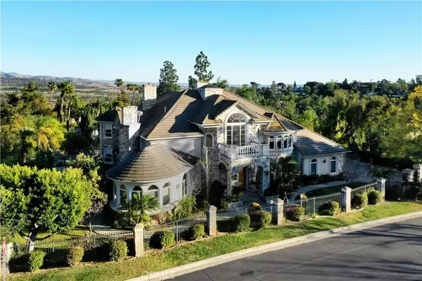 1732 Lemon Heights Drive, North Tustin, CA 92705