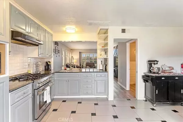 Anaheim, CA 92804,958 S Crossbow Lane #8