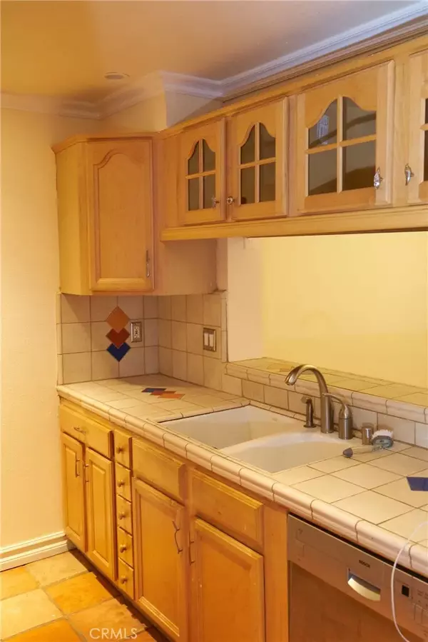 Culver City, CA 90230,6315 Green Valley Circle #110