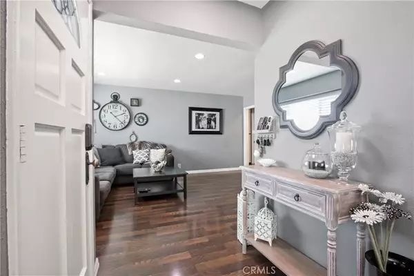Lakewood, CA 90712,2535 Bomberry Street