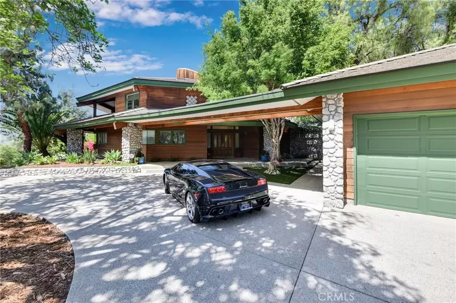 177 S Peralta Hills Drive, Anaheim Hills, CA 92807