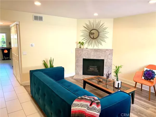 Santa Ana, CA 92701,809 N Spurgeon Street #2