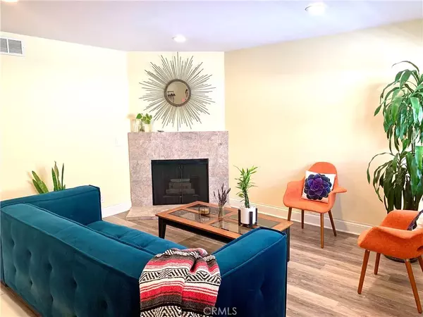 Santa Ana, CA 92701,809 N Spurgeon Street #2