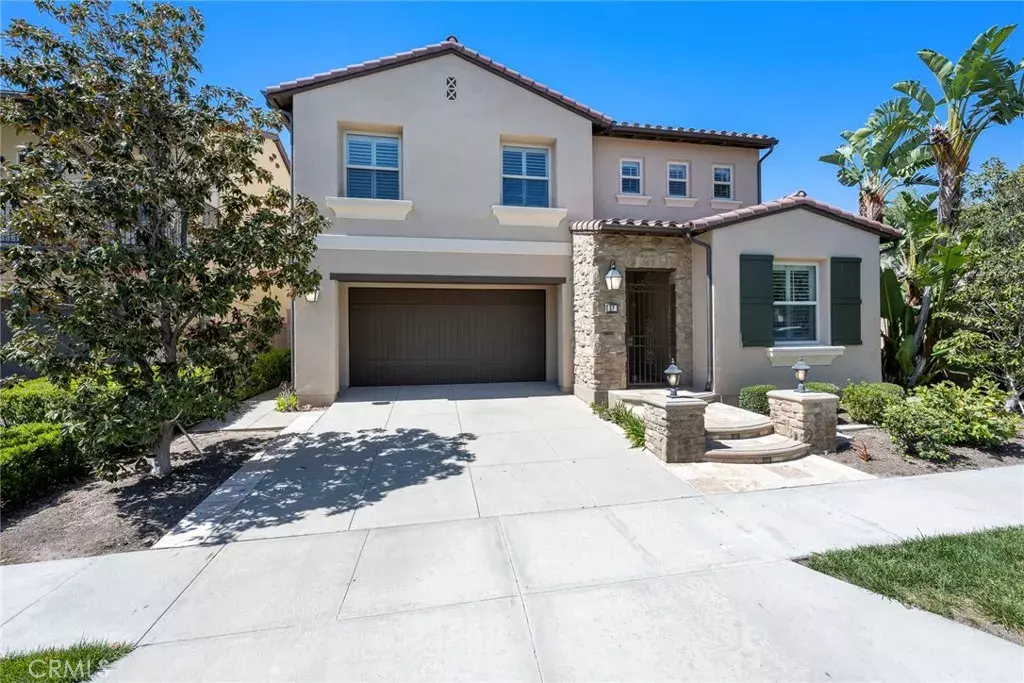 Irvine, CA 92620,27 Skyward