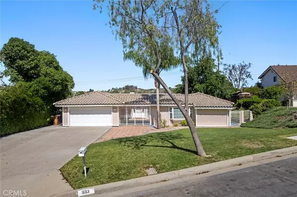 933 Verona, Fullerton, CA 92835