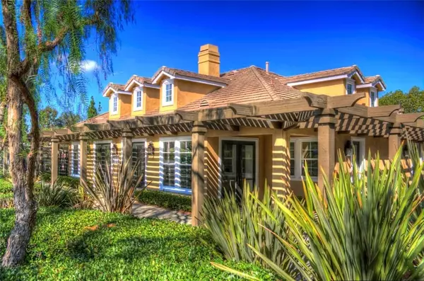 Fullerton, CA 92835,2963 Oakhurst Court