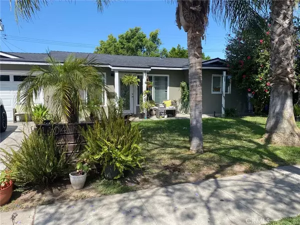 1104 S Wood Street, Santa Ana, CA 92704