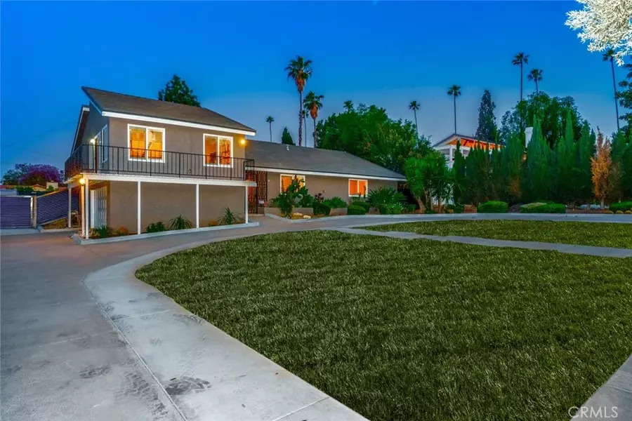 2875 Gilbert Avenue, Corona, CA 92881