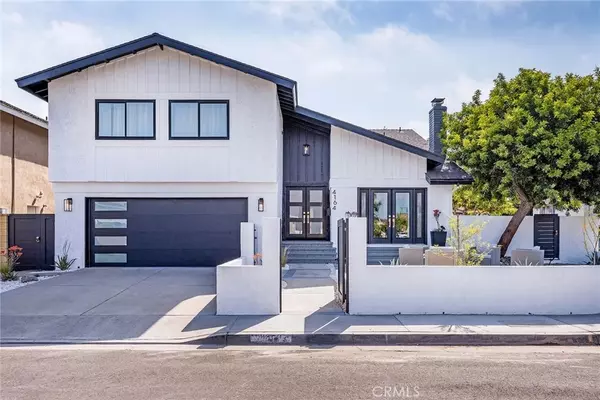 Seal Beach, CA 90740,4164 Dogwood Avenue