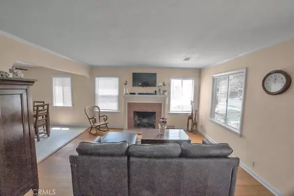 Long Beach, CA 90810,2058 Easy Avenue
