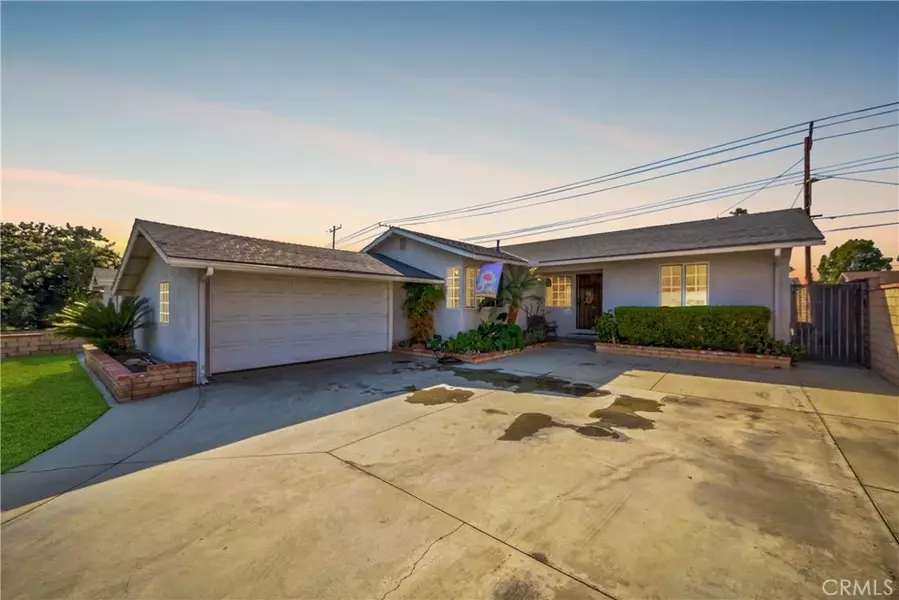 14917 Crosswood Road, La Mirada, CA 90638