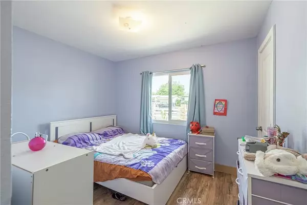 Palmdale, CA 93551,38911 Juniper Tree Road