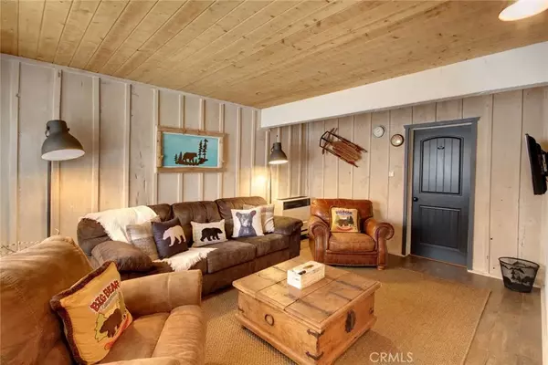 Big Bear, CA 92314,236 Greenspot Boulevard